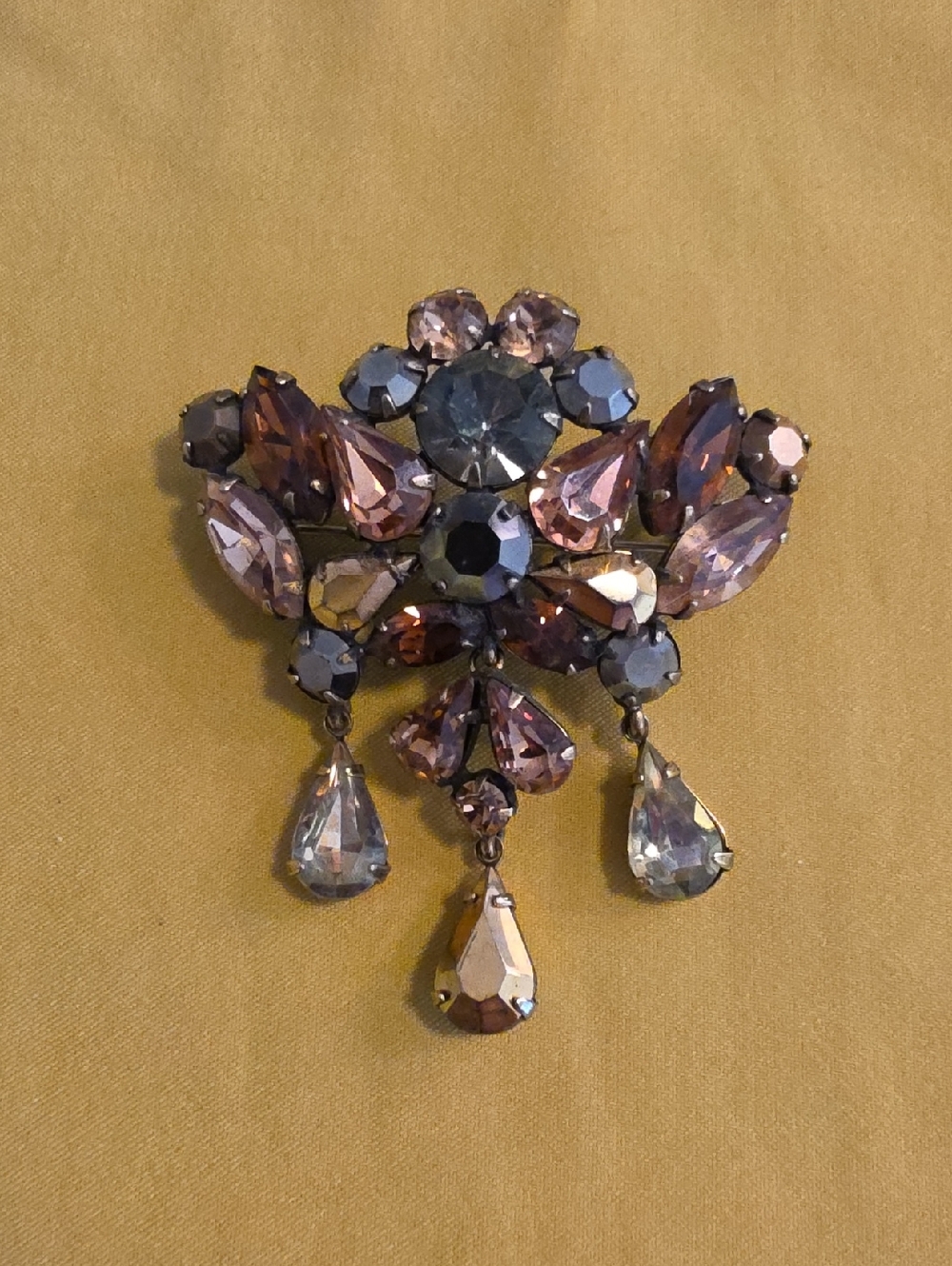 Vintage Regency Brand Costume Jewelry Brooch Mid-20th-Century Design